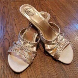 SO Rose Gold Heels Women's Size 6.5